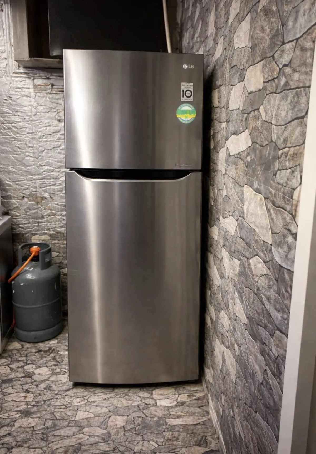 ثلاجهLG للبيع