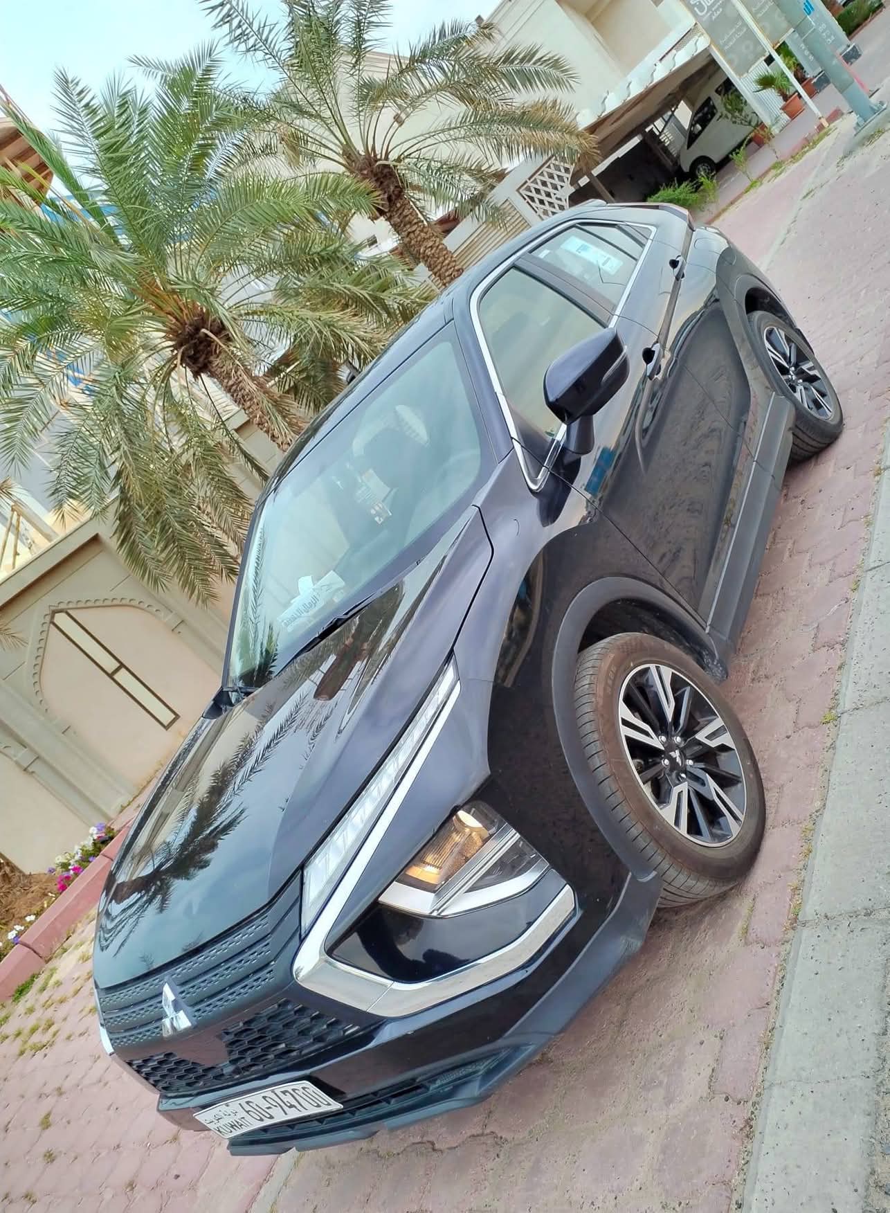 جيب ميتسوبيشي اكلبس كروس موديل 2022