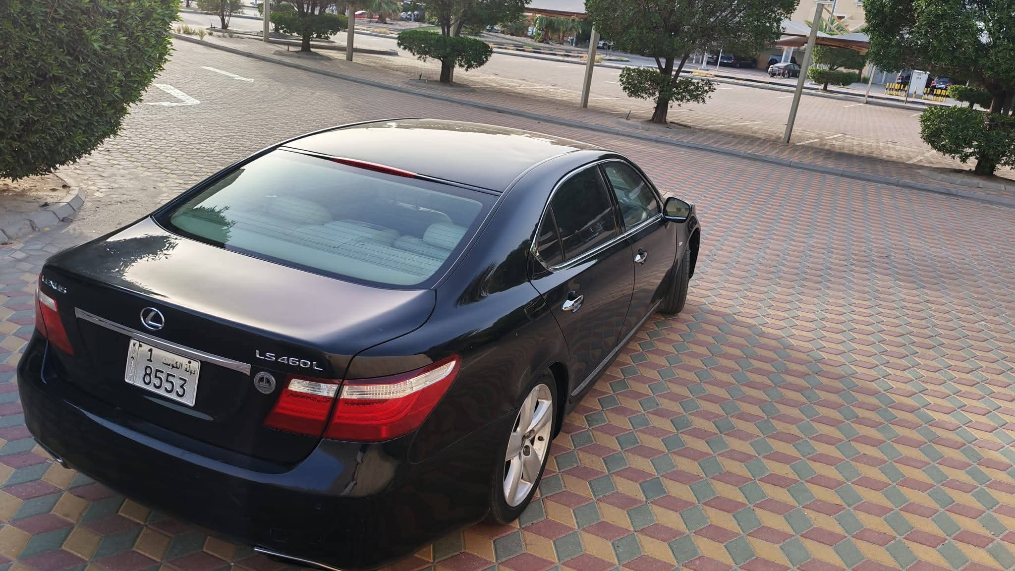 للبيع سياره لكزس LS 460 مديل ٢٠٠٧ - صورة 8