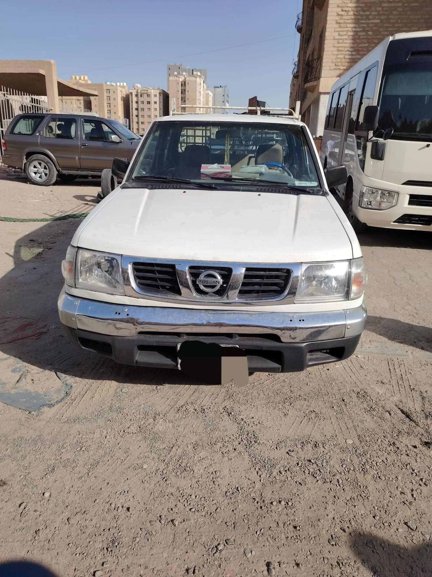 وانيت نيسان ٢٠٠٥ بحاله فوق الممتازه - صورة 5