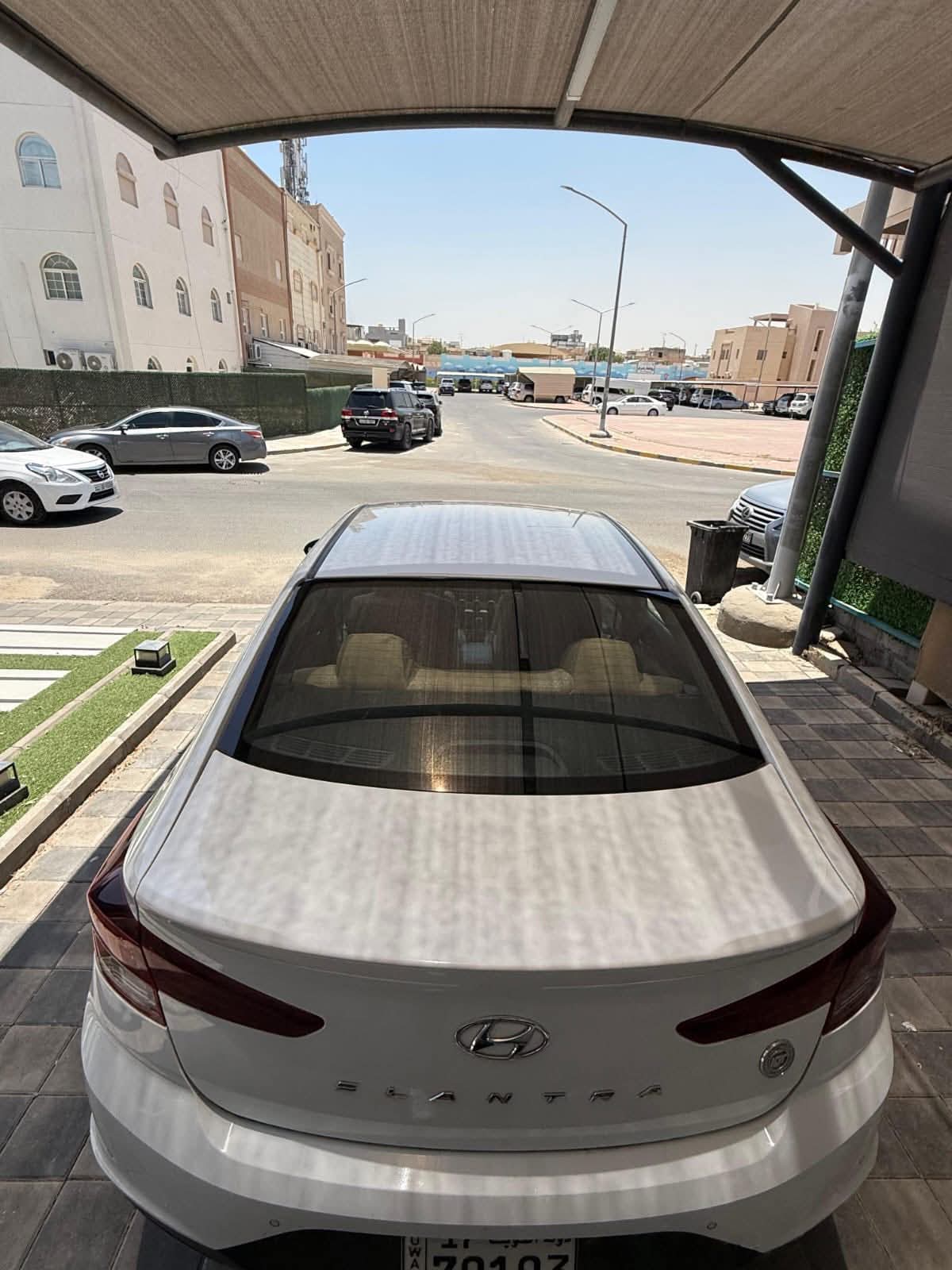 هيونداي إلنترا 2020 - للبيع - صورة 3