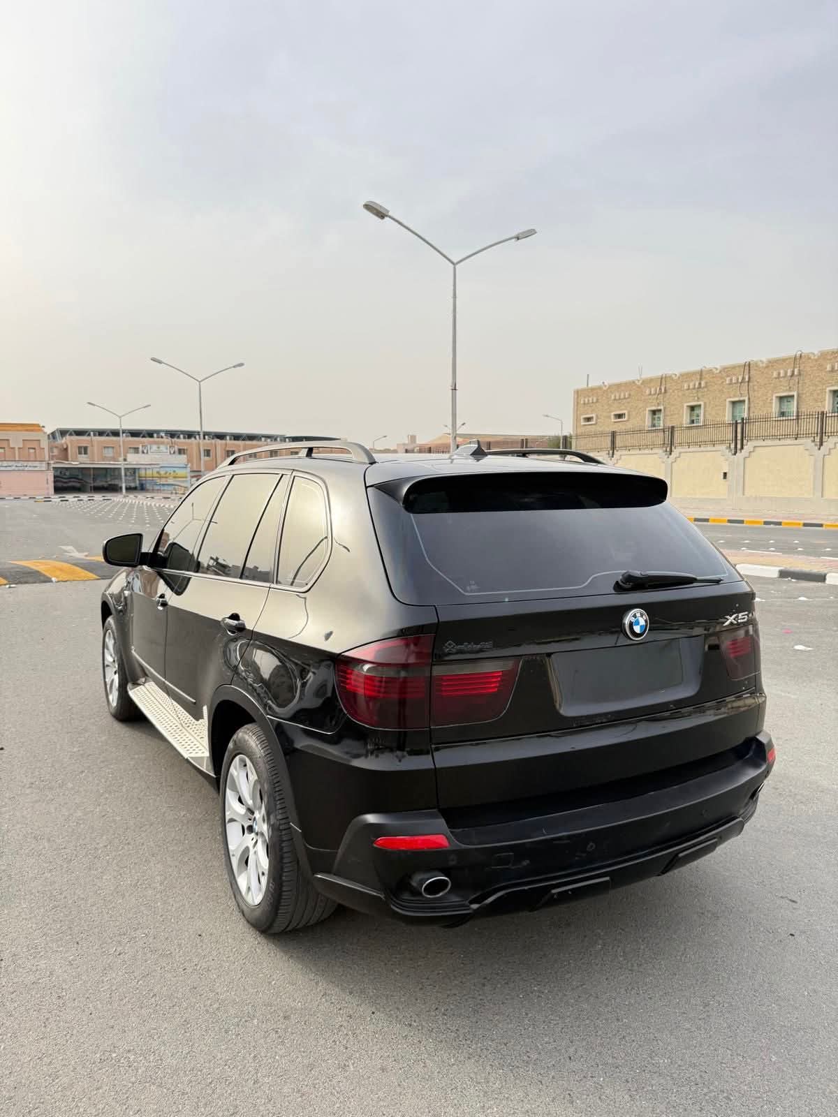 بي إم دبليو BMW x5 2009 - للبيع - صورة 4