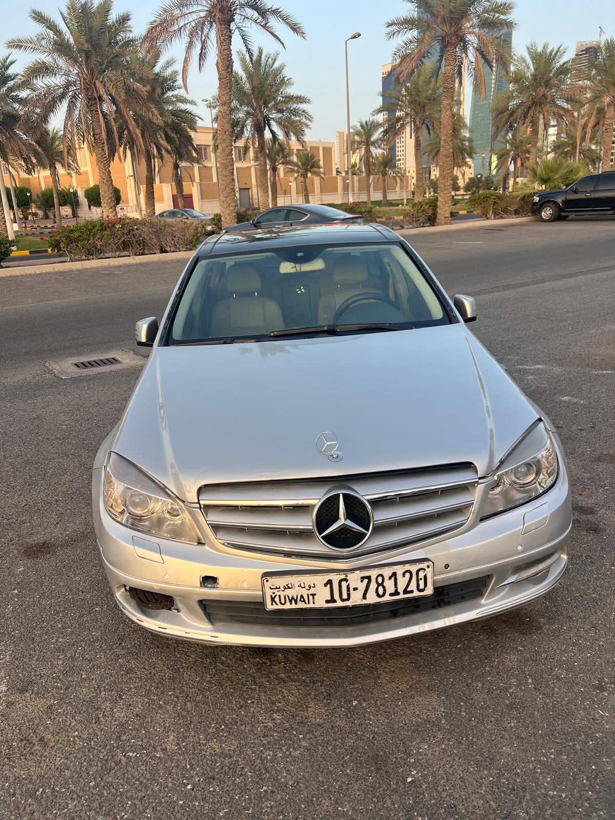 مرسيدس C300 2011- للبيع