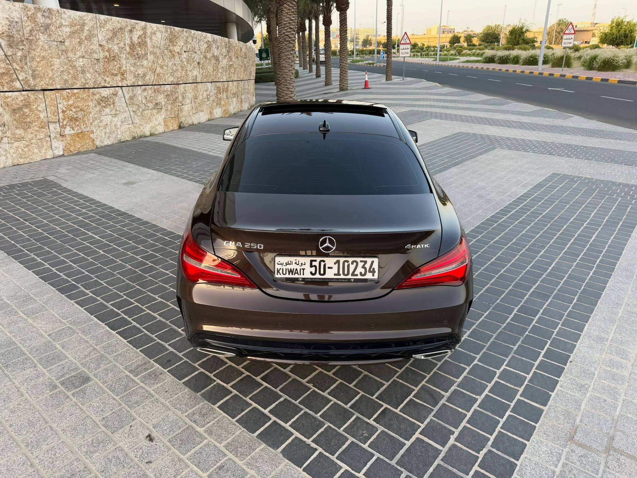 للبيع سياره مرسيدس CLA 250 مديل ٢٠١٨ - صورة 7