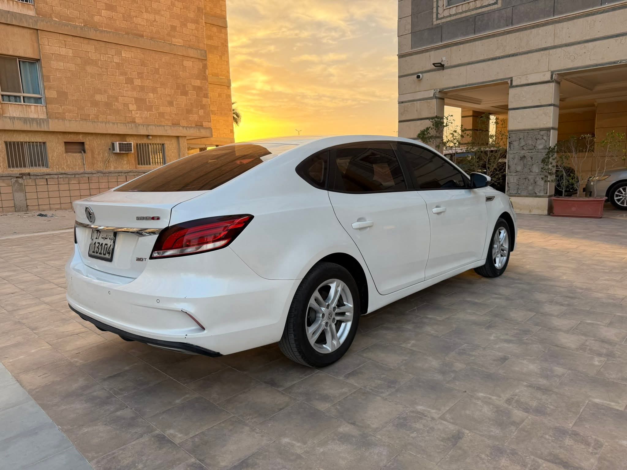 للبيع MG6 GT موديل 2019 - صورة 2