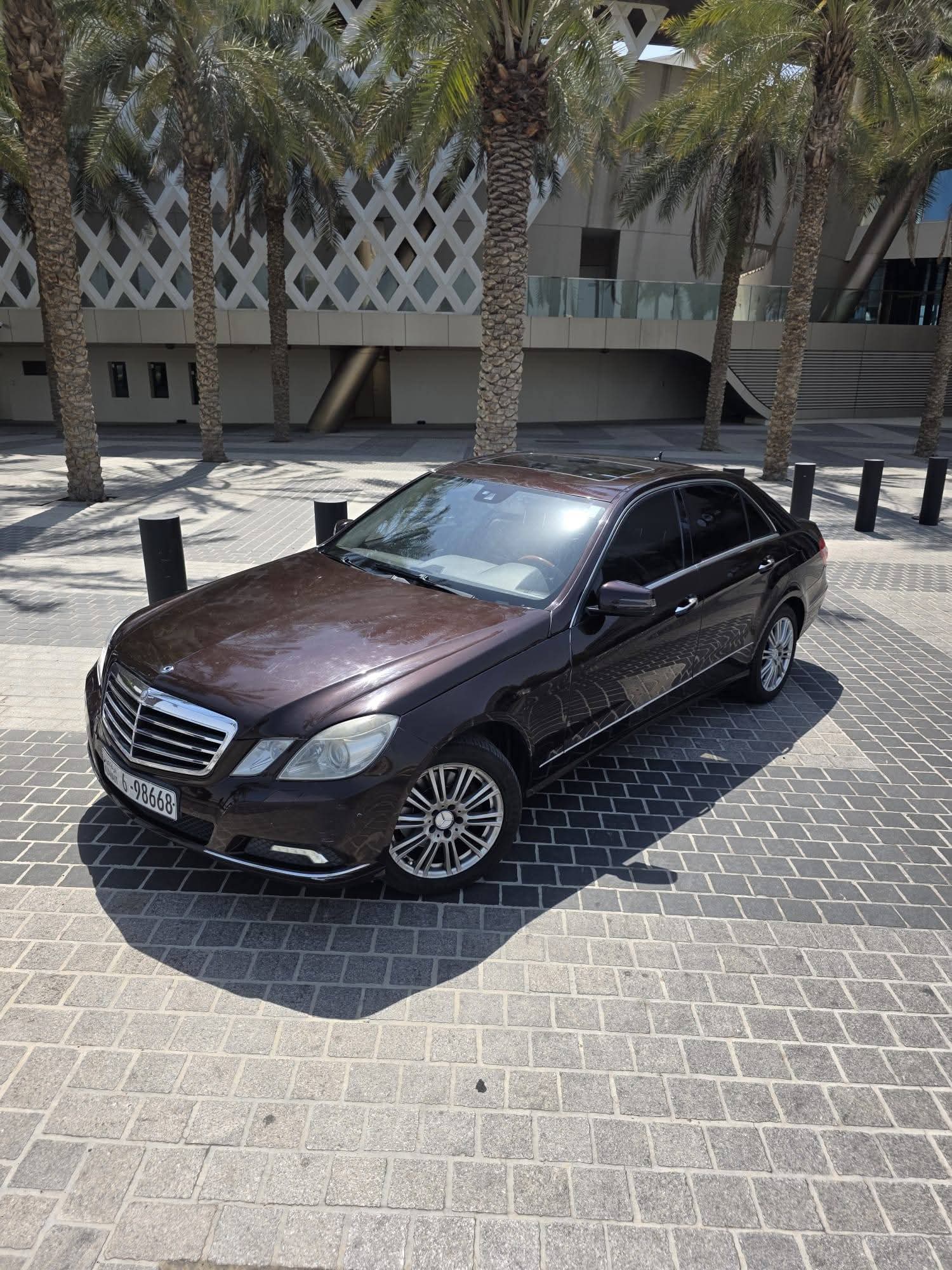 للبيع سياره مرسيدس E350 مديل ٢٠١٠ - صورة 3