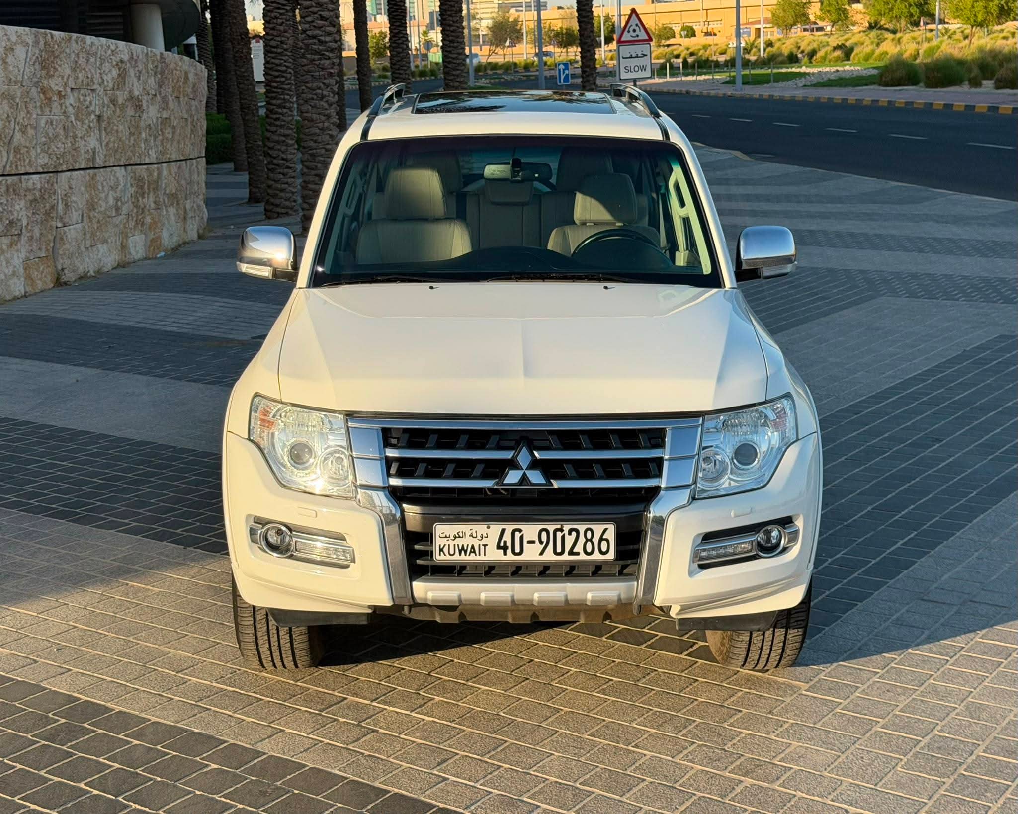 للبيع جيب باجيرو مديل ٢٠١٧ - صورة 8